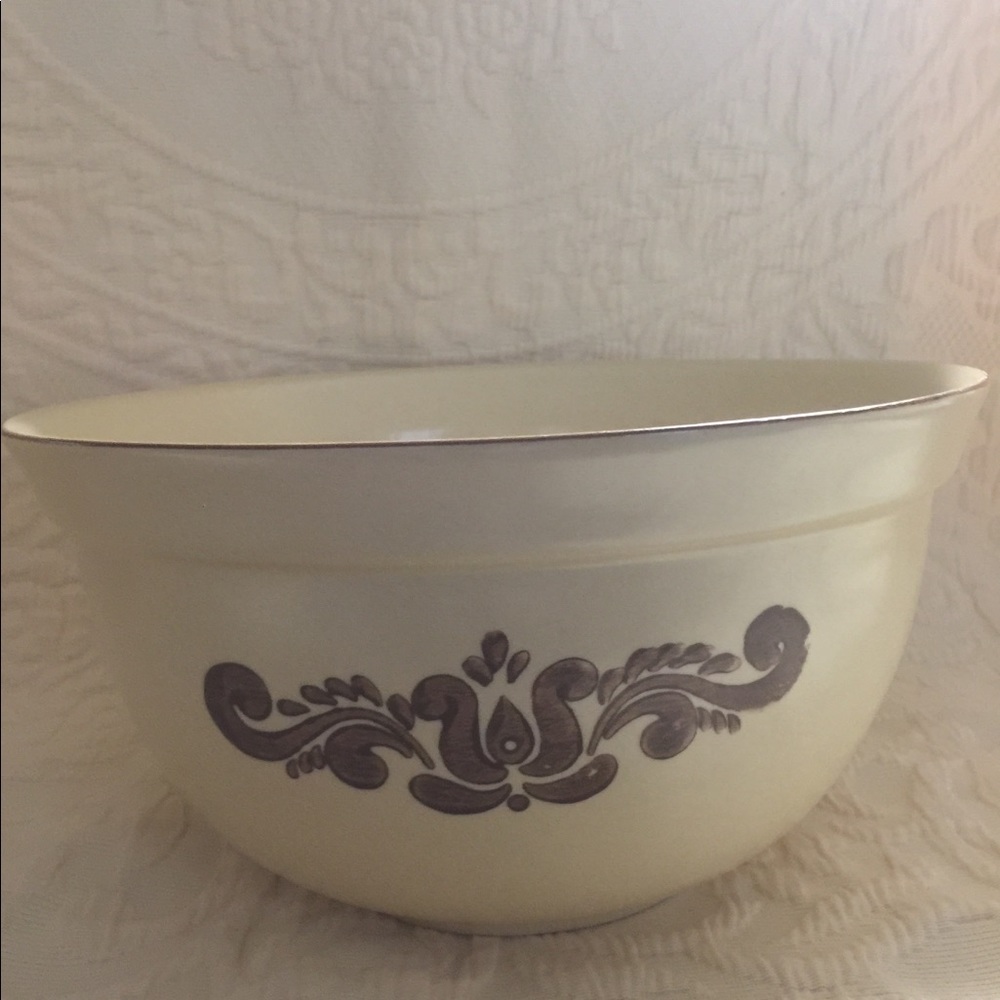 Pfaltzgraff Village 3 Qt Mixing Bowl 9 1/2” #458